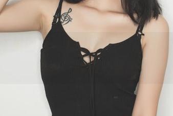 GIRLT果团网 – 旗袍+通灵儿，精选写真里的一种微妙诱惑