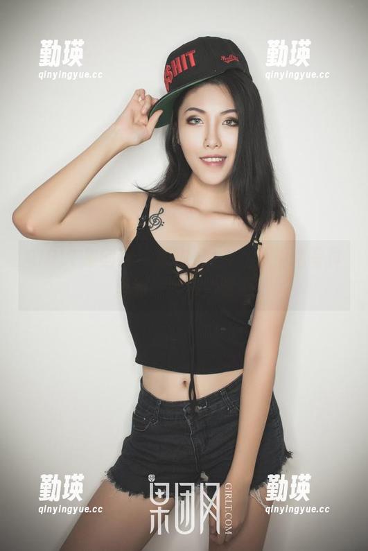 GIRLT果团网 - 旗袍+通灵儿，精选写真里的一种微妙诱惑