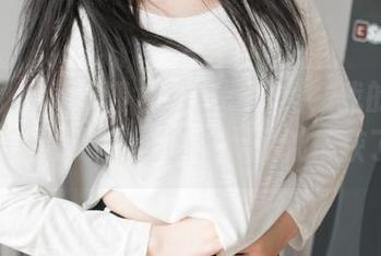 HuaYang花漾 – 粉色，粉色，我的心被Emily顾奈奈酱的套图更新俘获了！