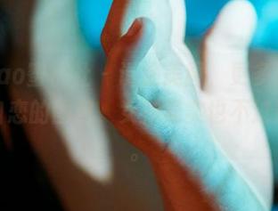 MiiTao蜜桃社 – 说是美图，更多是李宝宝在自恋的图包，女神其实也不过如此吧。