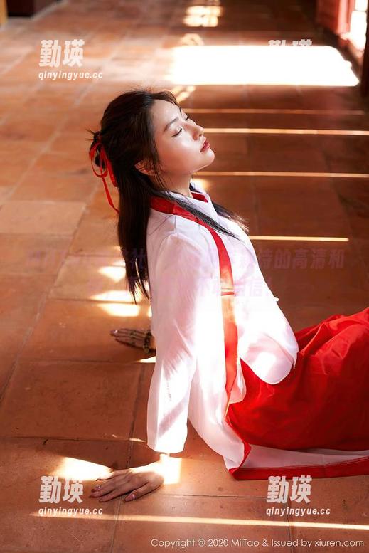 MiiTao蜜桃社 - 在线见李颖诗的高清和服，真实美到不敢相信！
