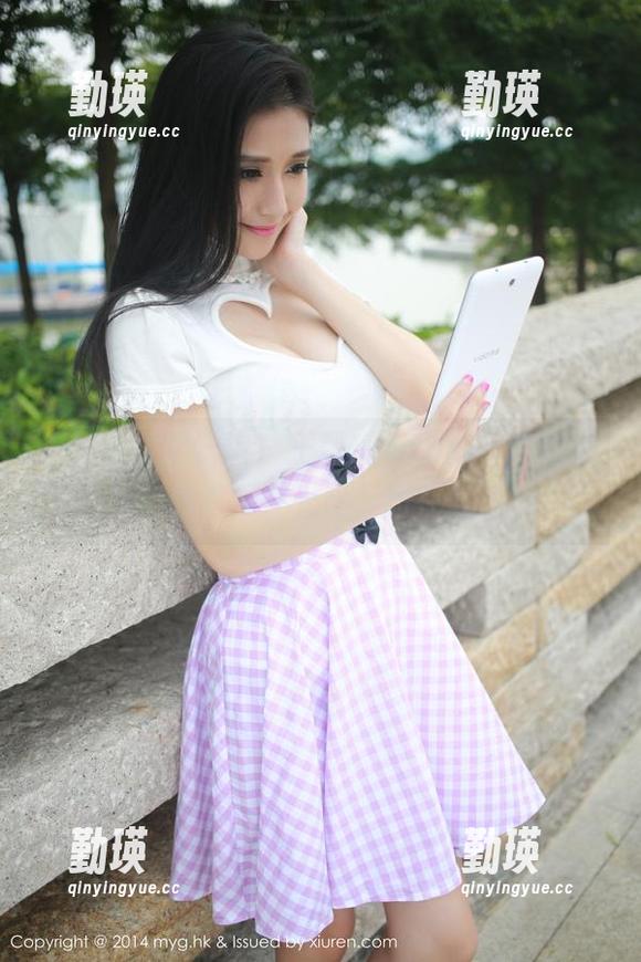 MyGirl美媛馆 - 王馨瑶yanni，空姐写真，亮点不在光影，而在气质。