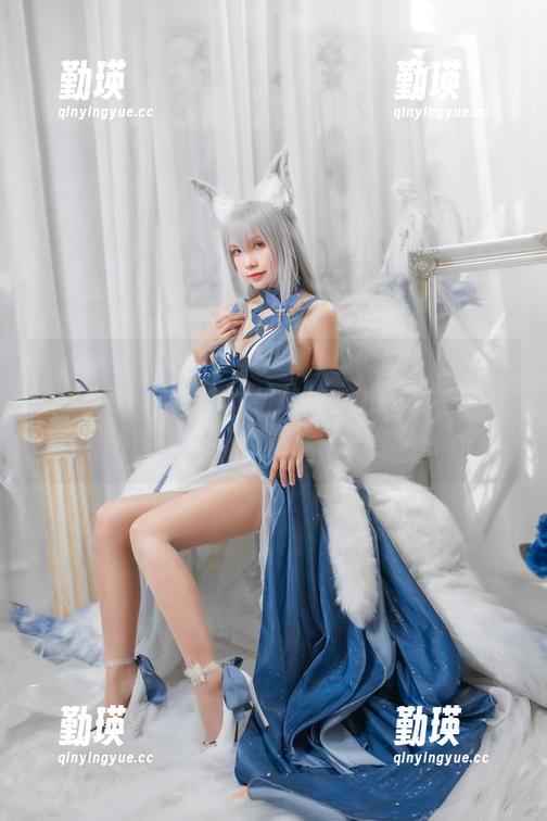 Neko薇薇的图包里竟然有碧蓝航线的黛朵，真是意外的惊喜…额，真该买买买了？
