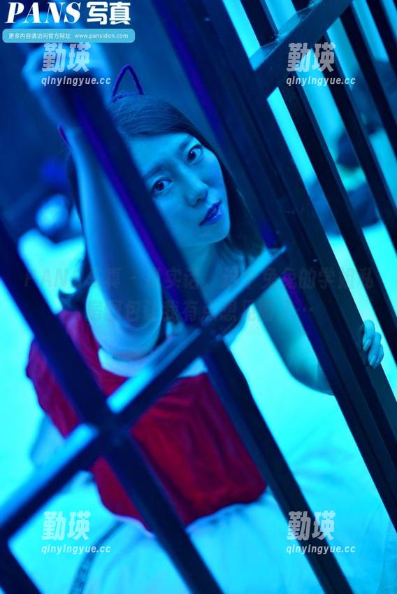 PANS写真 - 说实话，这个兔兔的学姐私房图包让我有点想见面了…