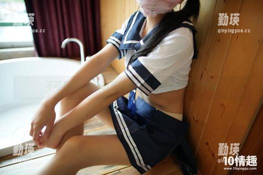 不可思议！ROSI原图里的白色丝袜带来了什么