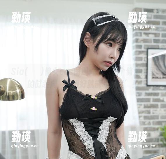 Sia(시아)修女cos图册：来看这个修道院里的时装周，穿得好就能‘超度’！