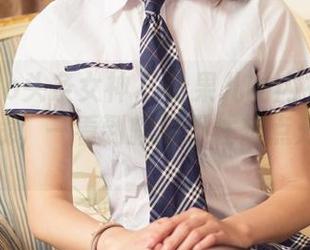 TouTiao头条女神 – 松果儿的内衣作品集最新上线，一看到就忍不住想点开，嘿嘿。