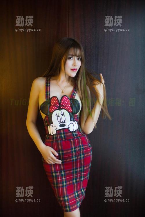 TuiGirl推女郎 - 土豆姐和她的短裙：图库资源的小故事