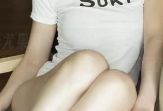 UGirls尤果网 – 杨晨晨的教室，一个看不见的角落，原图和下载在等你！