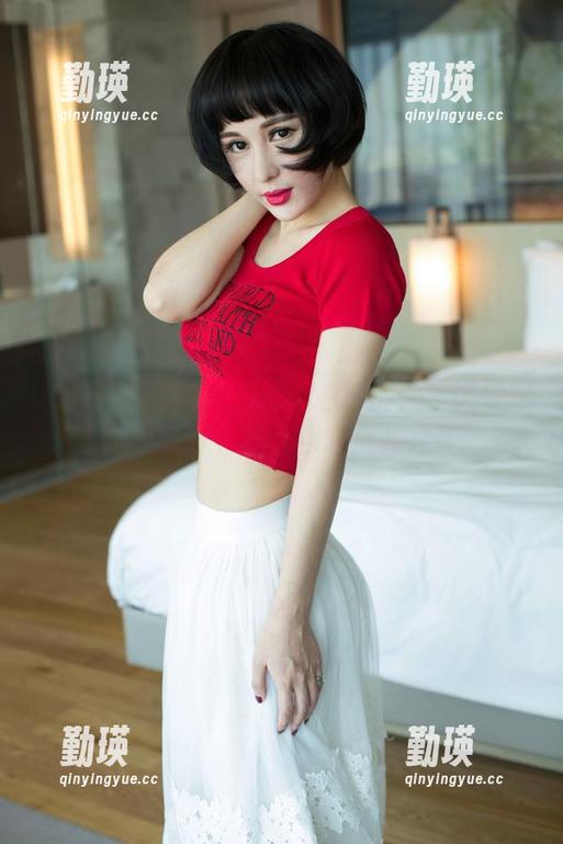 UGirls尤果网 - 谁说夏日写真的王谨轩就只有清凉？私房照来点儿火花
