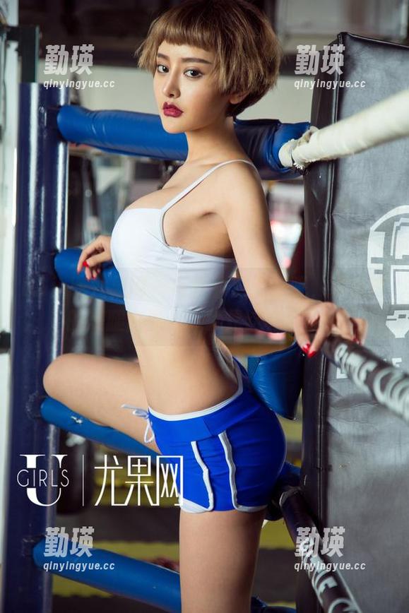 UGirls尤果网 - 有什么好说的呢，黛蓓琪的美腿高清分享就是这么抓人！
