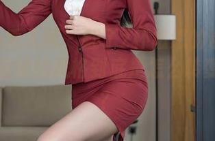 Xiuren秀人网 – 翻了z杯悠悠的粉色图集，我在想她的风格到底是怎么转变成这样？