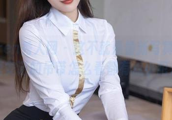 Xiuren秀人网 – 这不就是最新写真集吗？唐安诺的吊带怎么看都有点小犯规。