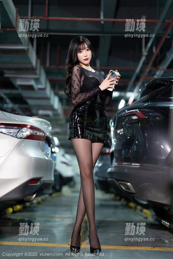 Xiuren秀人网 - 土肥圆Caro的美腿大合集，不止是无圣光的福利哦！