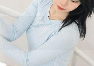 Xiuren秀人网 – 做一道菜后，静静等来的厨娘孟狐狸FoxYini写真集分享