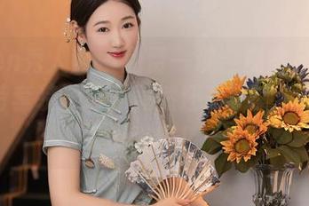 Xiuren秀人网 – 免费一观：观察玥儿玥er的奇特套装选择，竟然还有收藏价值，难以言喻！