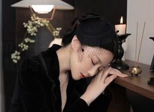 Xiuren秀人网 – 理想中的姐姐：麻布学妹的写真表现才华真心不错