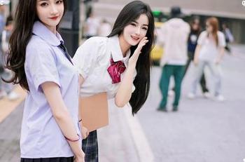 YouMi尤蜜荟 – 别问我如何看lingyu69，高清作品里的夏日日子过得真难忘