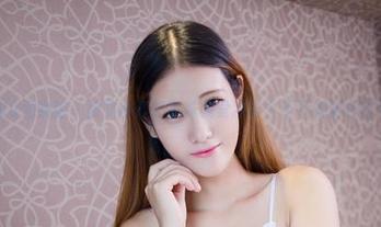 YouWu尤物馆 – 被艾小青的学妹视觉冲击？不下载留什么马诺？