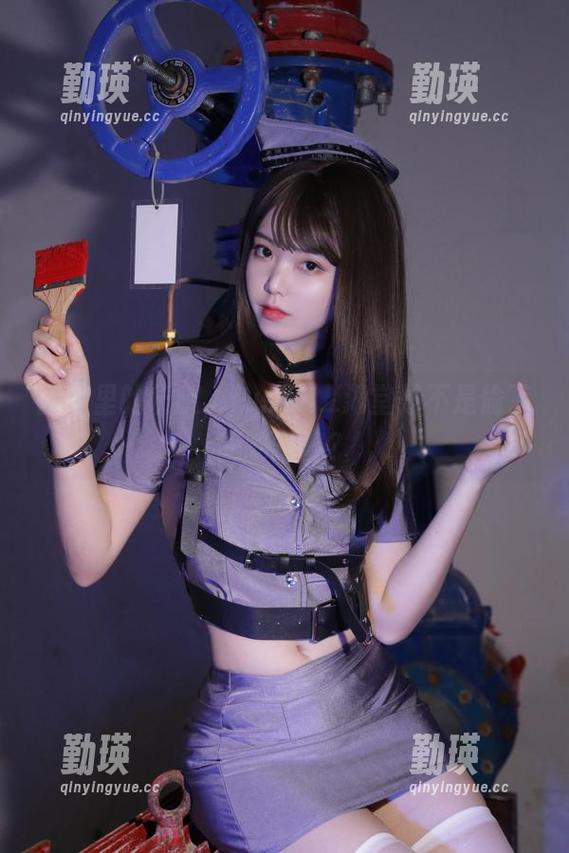 图库里的长腿，fushii_海堂是不是偷了我的身高？