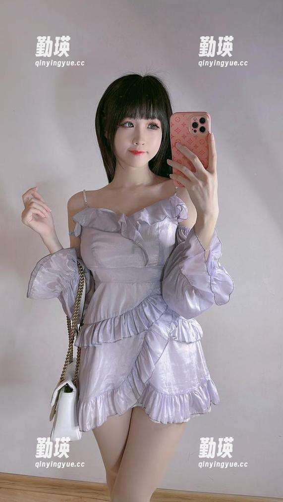 快下载miko酱ww修女的作品集，谁说修女就不能有点趣味？