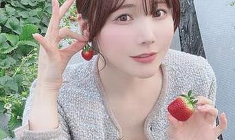 尝试在けん研的爱宕日和写真里寻找些悬念，结果陷入画面里。