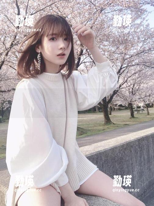 哇，けん研用mekurumeku做的cos，真是让我爱上了这种线条感！
