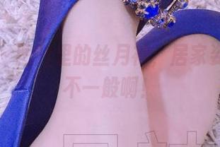 微密圈 – 图片里的丝月神，居家姿势真的不一般啊！