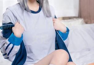 原图大比拼，九柒喵在碧蓝档案中喵出仙女妃咲！