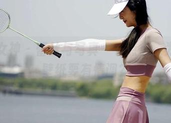 初夏女神 – 蕾丝与写真——点点，为什么壁纸要有情调？