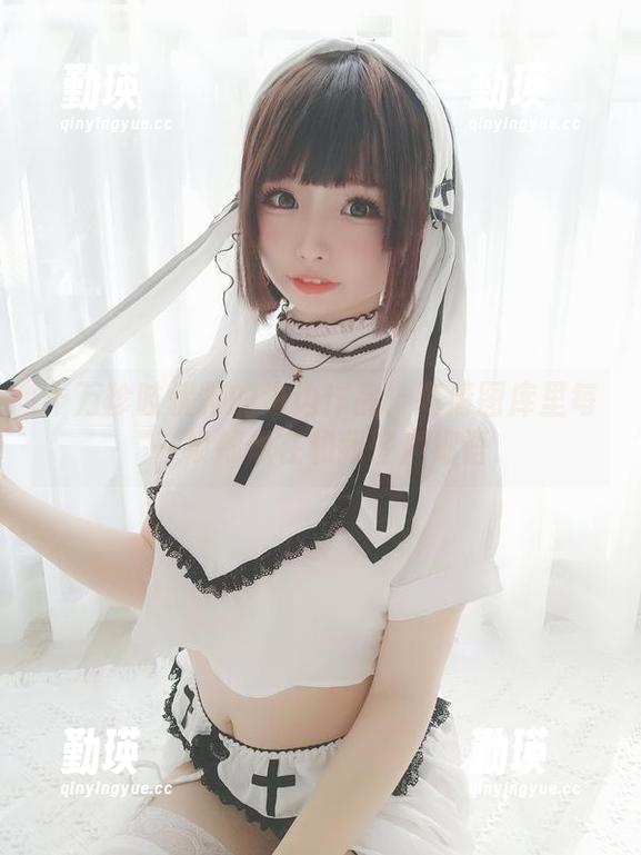 十万珍吱伏特的海边作品！高清图库里每一帧都像在和我轻声细语