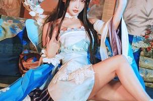 只是简言强势回归，带来了最新琴作集，居然有点童趣？