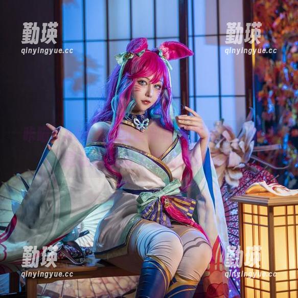 咔喵KANEKO的最新僵尸图片集，果然是让人又爱又怕的绝妙搭配