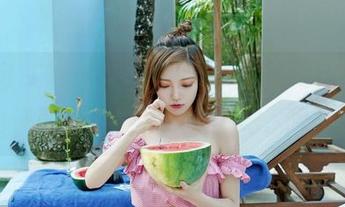 嗲囡囡 – 写真集里的王婉悠Queen，婚嫁也许就是份“有效期”吧…哈哈！
