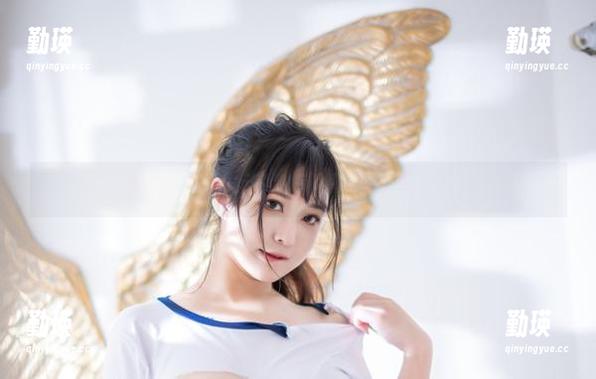 制服萌态百出，奇行家狗崽“福利图集”双击666！
