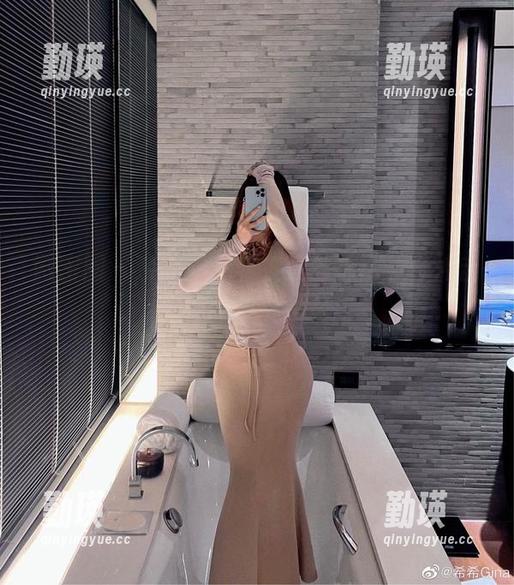奈斯希希 微密圈 - 奈斯希希非主流丝袜图集,冲击你的审美神经