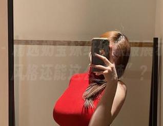 微密圈 – 精选奶宝妹纸体操服展示，运动风格还能这么“辣”？