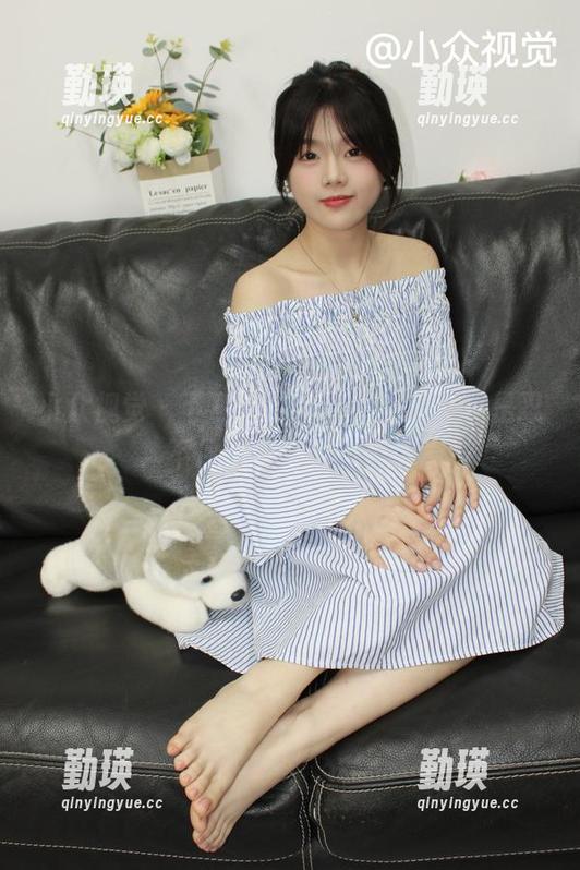 小众视觉 - 下载洁洁的秘书全集，真是忍不住想看看她的表情