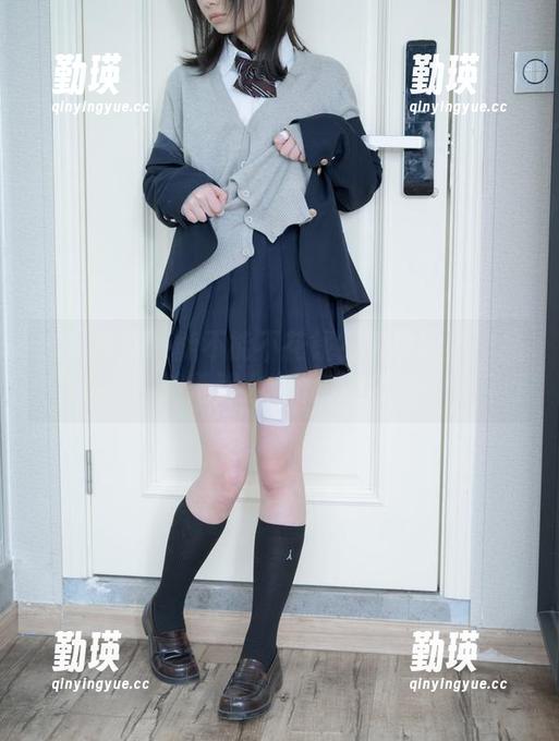 少女秩序 - 能不能不花钱？乐栀网袜作品就是那么有诱惑力！