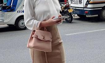 微密圈 – 少女写真，张老师的作品，不浓烈也不避让，刚刚好。
