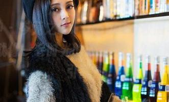 推女神 – 岑苑之barbiebaby校服写真，原图就像一卷时光的胶卷，怎么就那么吸引我？