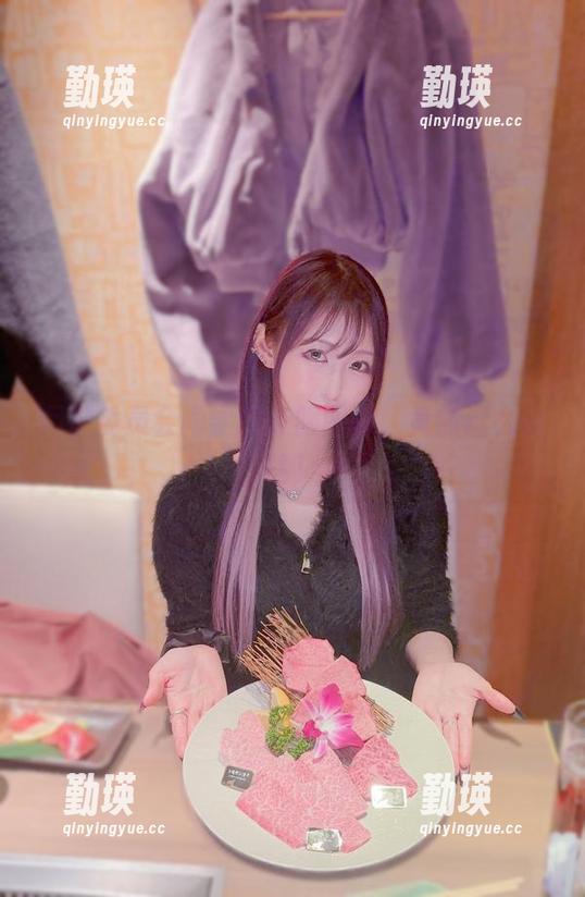 月城委员会同学的校服图库，竟然这么吸睛！