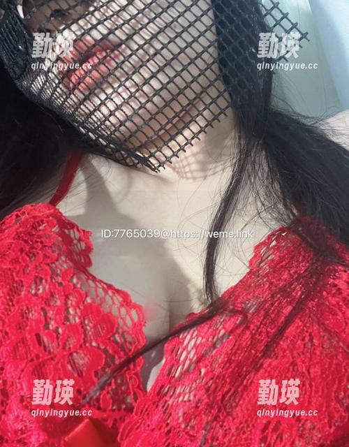 微密圈 - 看楚楚不吃鱼怎么把女仆私房合集变成了“日常”。
