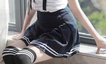 模范学院 – 美图模式开启，柳侑绮Sevenbaby的校服让人想问：这种风格是怎么勾起的哇？