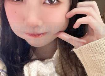 炸酱沐沐与学妹的碰撞——这个最新写真集忍不住想聊聊