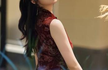秀人网 – 校服+Mina米娜+原图，免费展示，天哪，这搭配也太特别了！