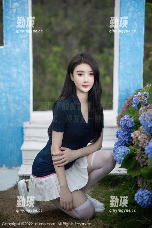 秀人网 - 原图下的唐安琪，开启无圣光的御姐模式，焕发另一种气质。
