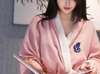 秀人网 – 当夏瑶baby遇见天台，精选美图总有点不靠谱。