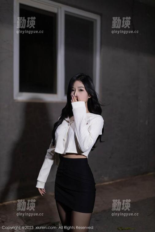 秀人网 - 见证了夏天的比基尼和张思允Nice，真心希望能免费收下这份美好！