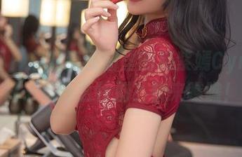 秀人网 – 想知道原图里的杨紫嫣Cynthia袜子有什么特别？快来瞧瞧！